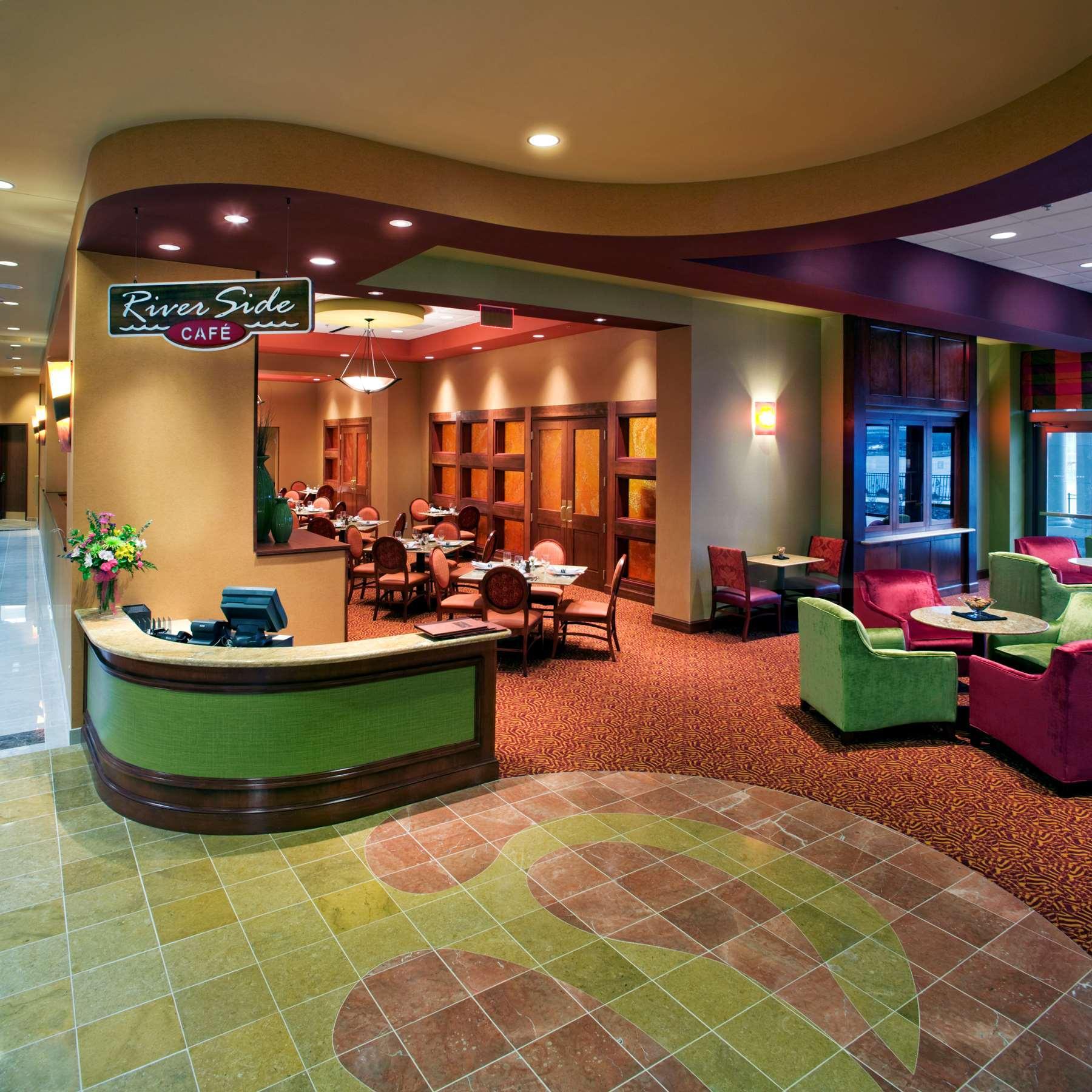 เอมบาสซีสวีท อีสต์ พีออเรีย โฮเต็ล แอนด์ฟรอนต์ Hotel พีโอเรีย ร้านอาหาร รูปภาพ